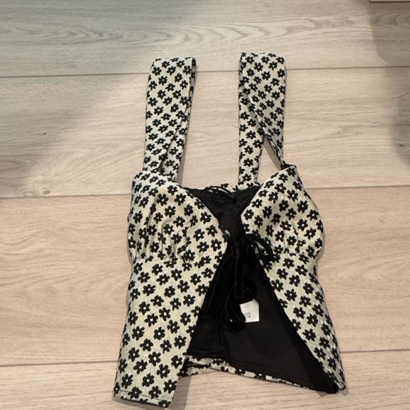 Reformation Azalea top - Picture 2 of 4